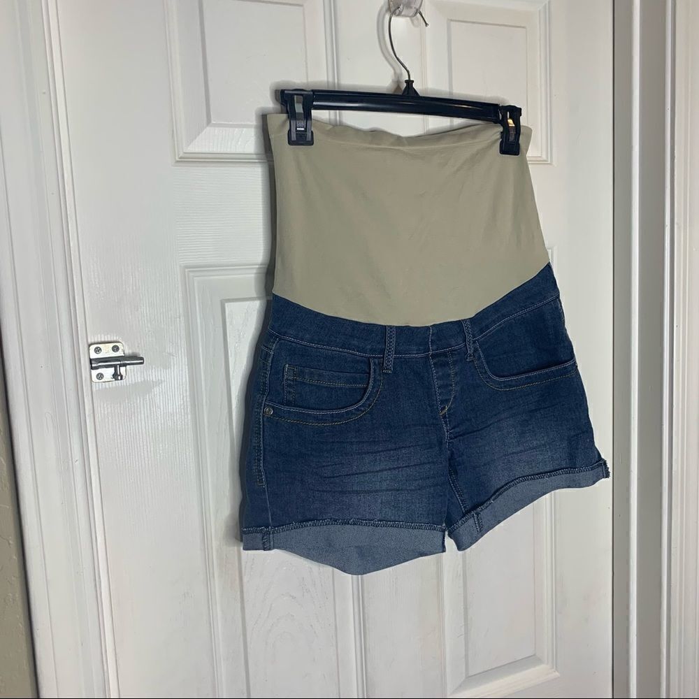 Bella Vida Maternity Jean Shorts Size Small - Picture 3 of 8